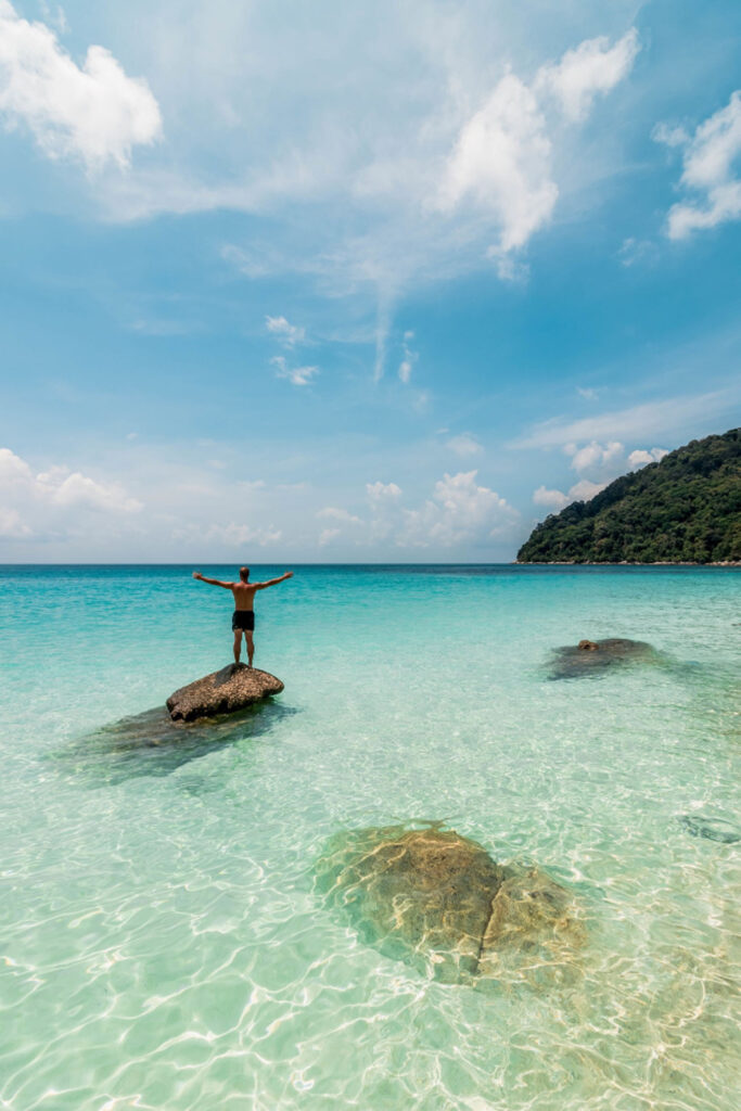Best Multi Island Philippines Getaways for Nature and Beaches
